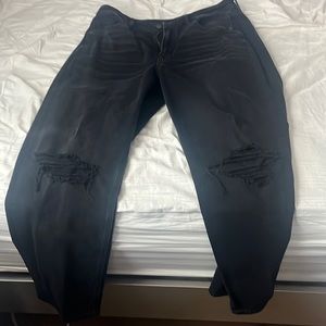 Black mom jeans willing to negotiate price